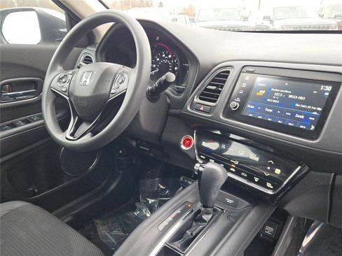 Used 2019 Honda HR-V EX image 8