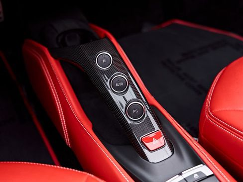 Used 2018 Ferrari 488 Spider RWD image 77