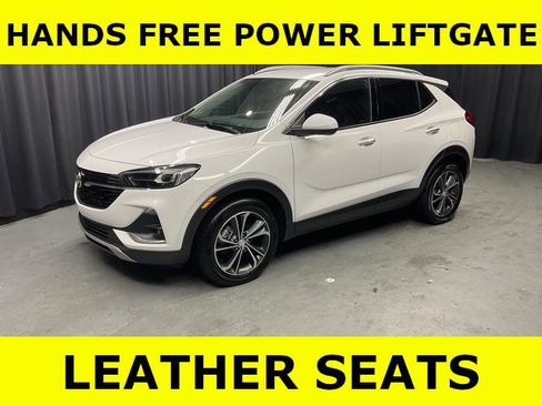 Used 2022 Buick Encore GX Essence FWD image 2