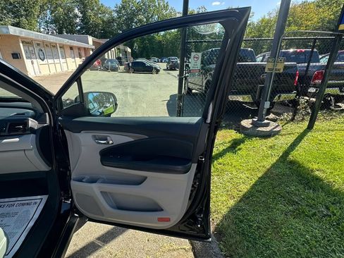 Used 2016 Honda Pilot EX-L image 44