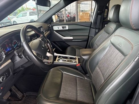 Used 2023 Ford Explorer Timberline w/ Timberline Technology Package AWD/4WD image 14