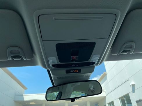 Used 2025 Honda Accord LX image 16