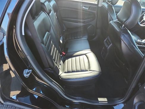 Used 2019 Ford Edge SEL w/ Equipment Group 201A image 25