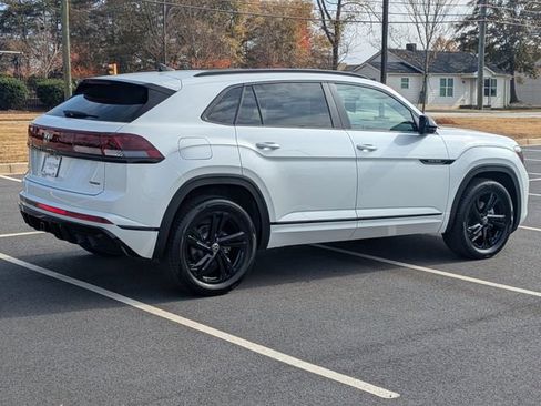 New 2026 Volkswagen Atlas Cross Sport SEL R-Line AWD/4WD image 4