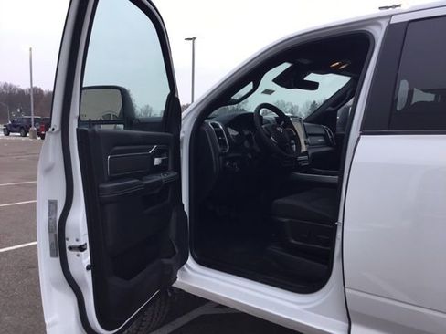 New 2026 RAM 2500 Big Horn AWD/4WD image 12