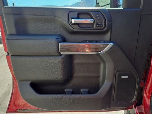 Used 2020 Chevrolet Silverado 3500 LTZ w/ LTZ Premium Package AWD/4WD image 17