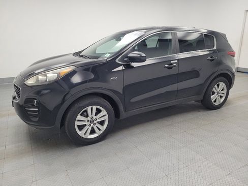 Used 2017 Kia Sportage LX image 2