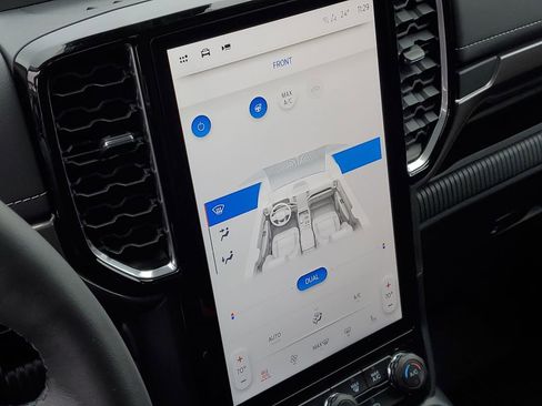 New 2025 Ford Ranger Lariat w/ Convenience Package image 19