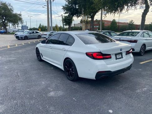 Used 2022 BMW 530i w/ M Sport Package RWD image 3