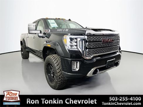 Used 2023 GMC Sierra 3500 Denali w/ Denali Black Diamond Edition image 1