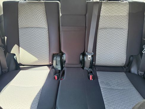Used 2021 Toyota 4Runner SR5 AWD/4WD image 18