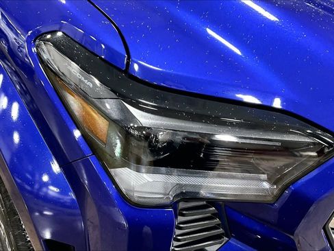 Certified 2025 Toyota Tacoma Limited image 25