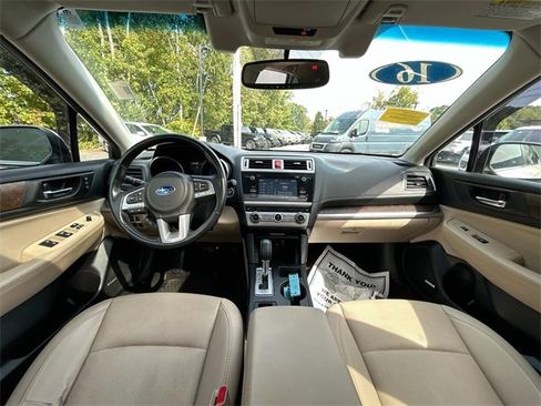 Used 2016 Subaru Outback 3.6R Limited image 16