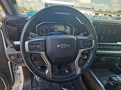 Certified 2023 Chevrolet Silverado 1500 RST image 17