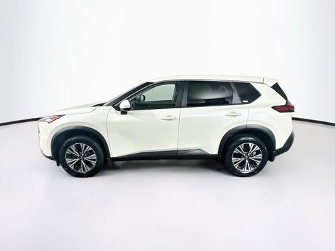 Used 2023 Nissan Rogue SV FWD image 4