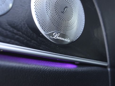 Used 2017 Mercedes-Benz E 300 image 22