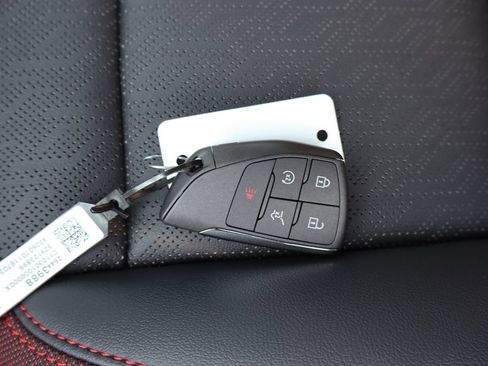 New 2027 Chevrolet Equinox RS w/ Safety and Technology Package AWD/4WD image 24