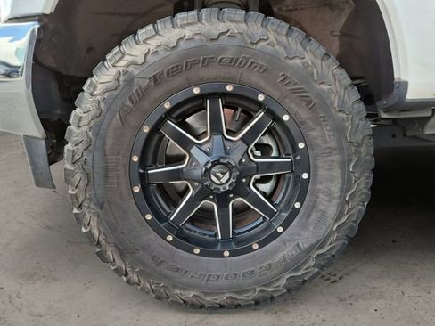 Used 2019 Ford F250 Lariat w/ Lariat Ultimate Package image 10