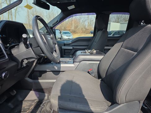 Used 2018 Ford F150 XLT w/ Equipment Group 302A Luxury image 13