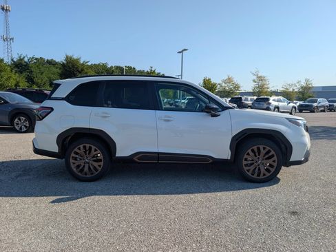 Used 2026 Subaru Forester Sport AWD/4WD image 4