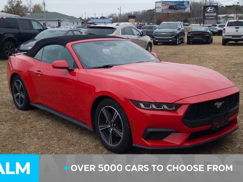 Used 2024 Ford Mustang Premium image 3