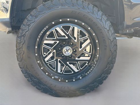 Used 2020 Ford F150 XLT image 38