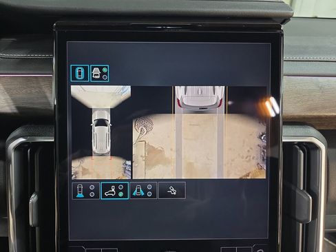 New 2026 GMC Acadia Denali Ultimate w/ LPO, Floor Liner Package image 26