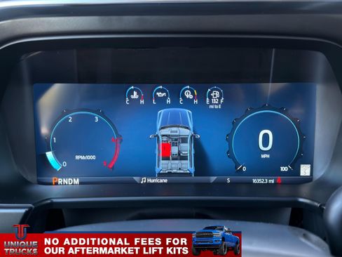 Used 2024 Ford F350 Platinum w/ Tremor Off-Road Package image 40