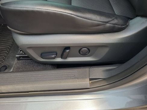 Used 2021 Nissan Rogue SV w/ Premium Package AWD/4WD image 20