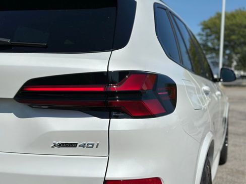 New 2026 BMW X5 xDrive40i w/ M Sport Package image 12