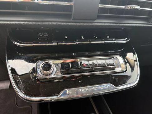 New 2026 Lincoln Corsair Premiere FWD image 27