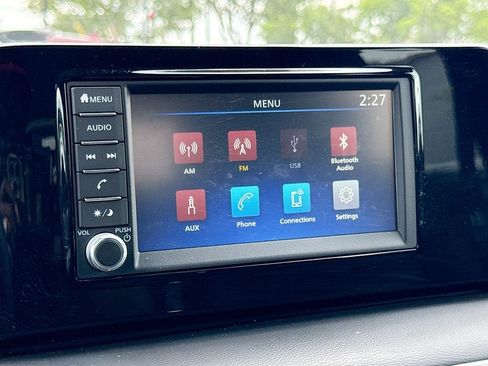 Used 2025 Nissan Kicks S FWD image 26