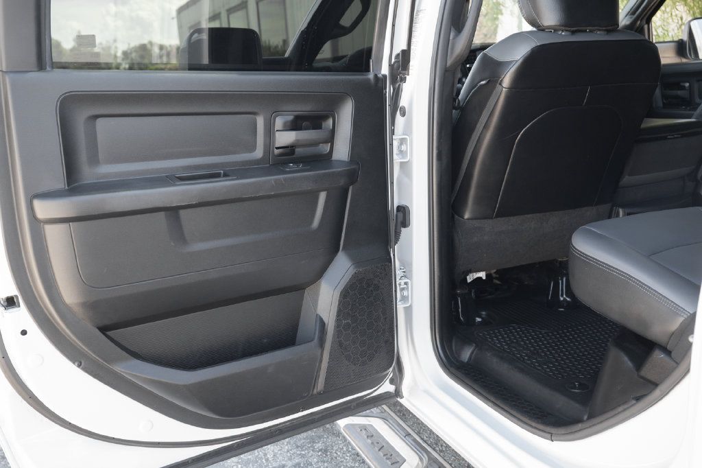 Used 2021 RAM 2500 Tradesman w/ Chrome Appearance Group AWD/4WD image 40