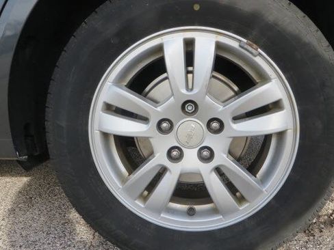 Used 2016 Chevrolet Sonic LT image 55