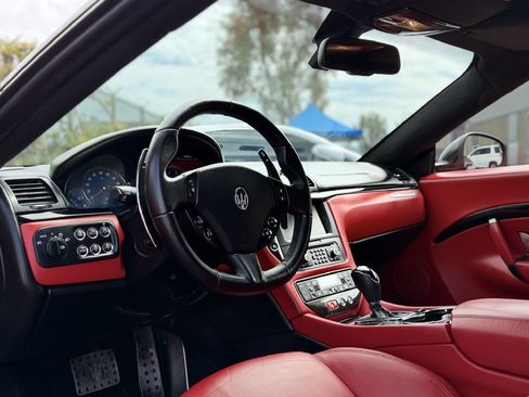 Used 2017 Maserati GranTurismo Sport RWD image 10