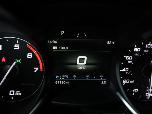 Used 2022 Alfa Romeo Stelvio Sprint RWD image 18