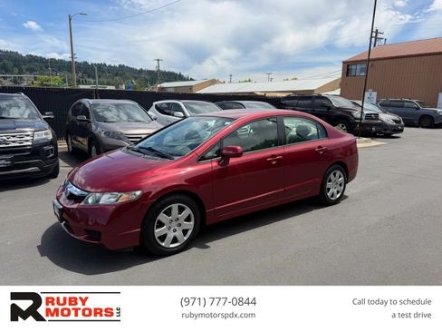 Used 2011 Honda Civic LX image 1