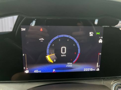 Used 2025 Chevrolet Trax ACTIV w/ Driver Confidence Package FWD image 8
