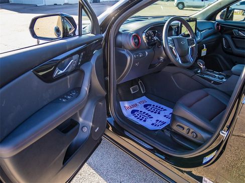 New 2025 Chevrolet Blazer RS w/ Driver Confidence II Package image 25