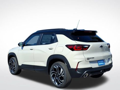 New 2026 Chevrolet TrailBlazer RS w/ Convenience Package AWD/4WD image 5