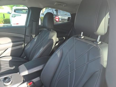 Used 2024 Ford Mustang Mach-E Select w/ Comfort Package Lite RWD image 8