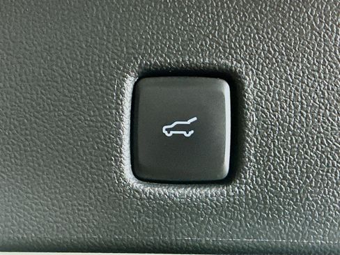 Used 2023 Ford Escape SE w/ PHEV Premium Package image 30