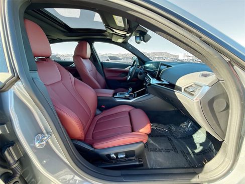 Certified 2023 BMW i4 eDrive35 image 29