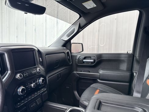 Used 2021 GMC Sierra 1500 AT4 w/ AT4 Value Package image 30