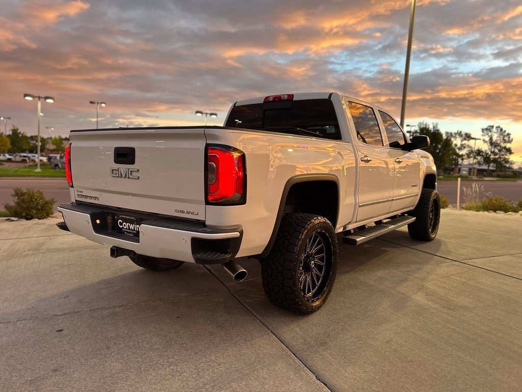Used 2018 GMC Sierra 1500 Denali AWD/4WD image 8