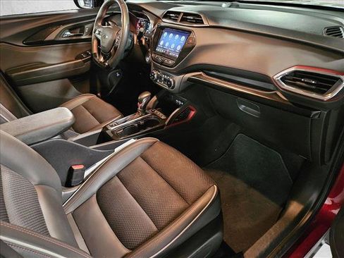 Used 2022 Chevrolet TrailBlazer RS w/ Sun and Liftgate Package image 20