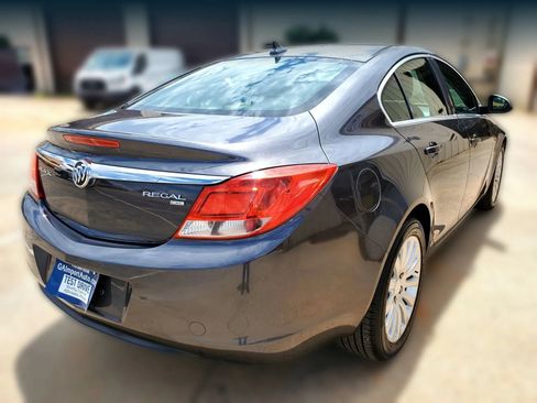 Used 2011 Buick Regal CXL FWD image 15