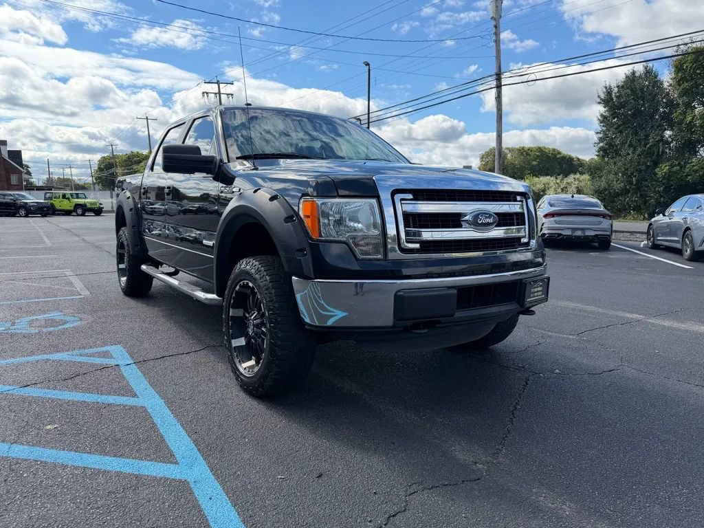 Used 2013 Ford F150 XLT AWD/4WD image 4