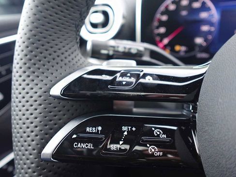 Used 2026 Mercedes-Benz GLC 300 4MATIC image 24
