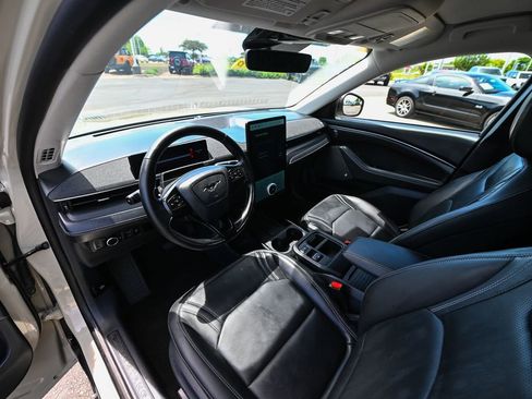 Certified 2025 Ford Mustang Mach-E Premium AWD/4WD image 14